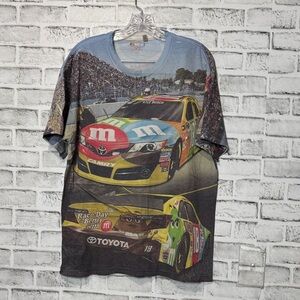 Nascar Logo T-Shirt with Red,Yellow,Blue Accents SZ Lg & M’s Kyle‎ Busch vintage